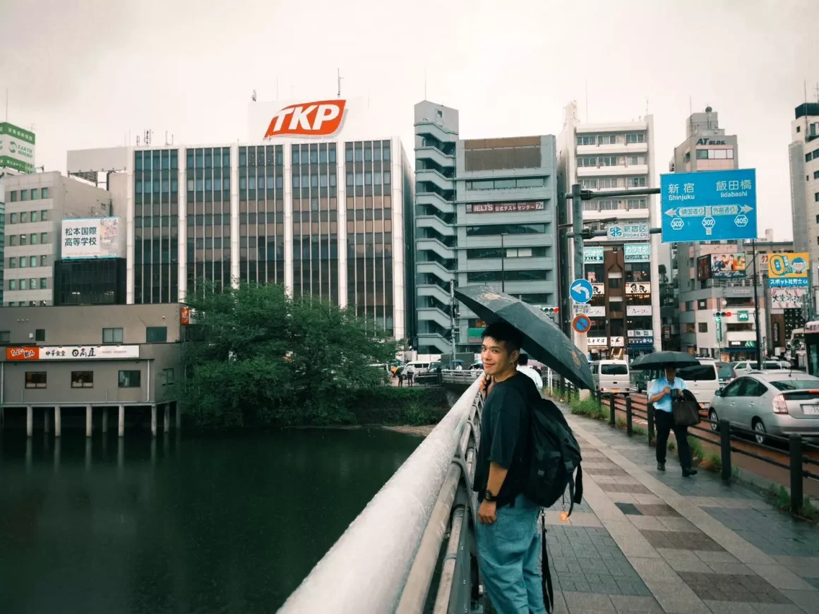 《那通打給周蕙卻被掛斷的電話...》有些聲音,是為了陪你走過最黑的路 7 部落格「一半一半」作者 Jasper 的頭像