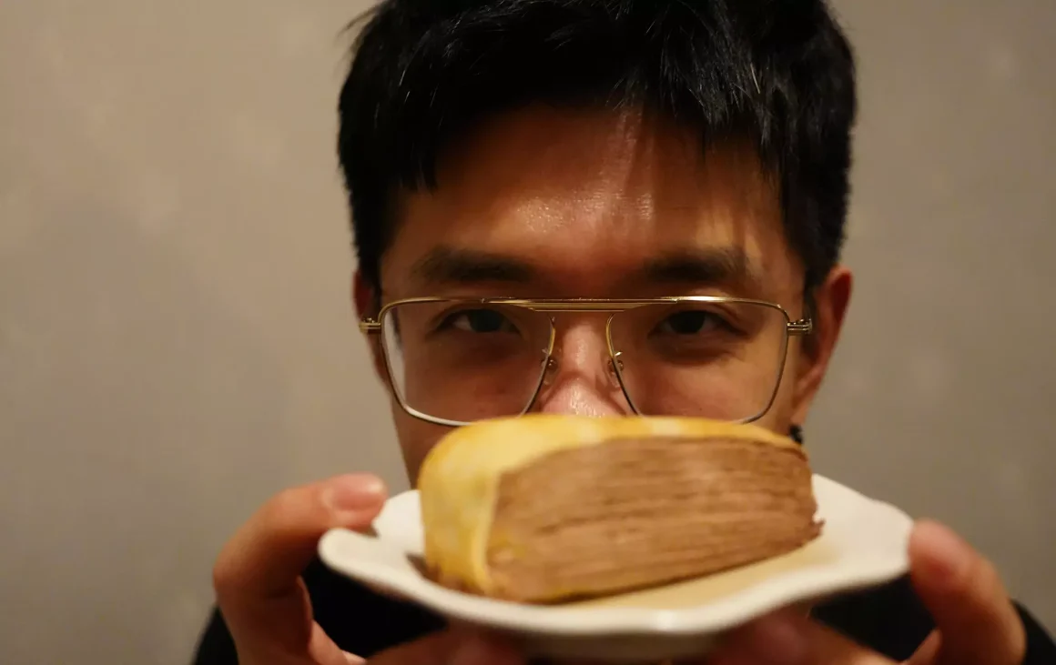 《塔吉特千層蛋糕》:辦公室的社交貨幣,與多種截然不同的靈魂層次 21 一塊美味的塔吉特千層蛋糕與一半一半作者jasper