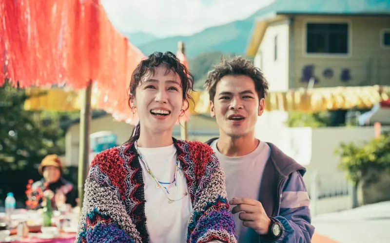 【無雷】電影《怎麼可能我家的祖先是你家的鬼》好看嗎?三人包場真實評價 7 《怎麼可能我家的祖先是你家的鬼》 劇照